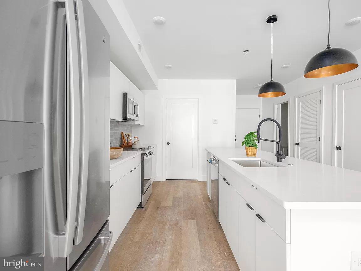 1538 FRANKFORD AVE #2A