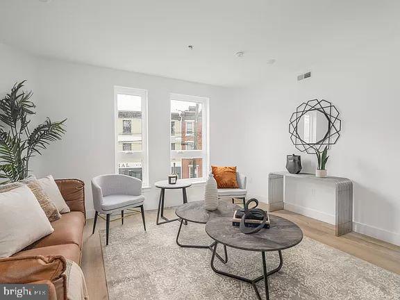 1538 FRANKFORD AVE #2A