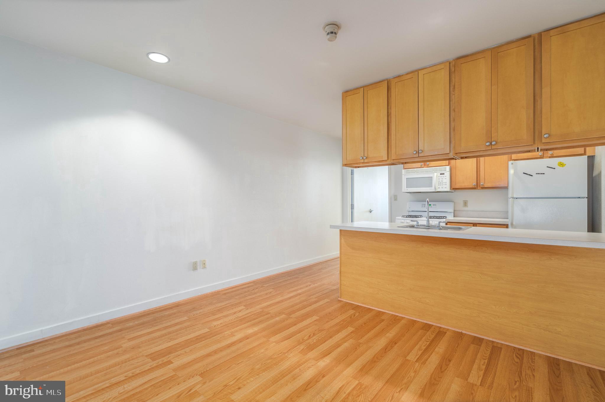 1100 Vine St #415