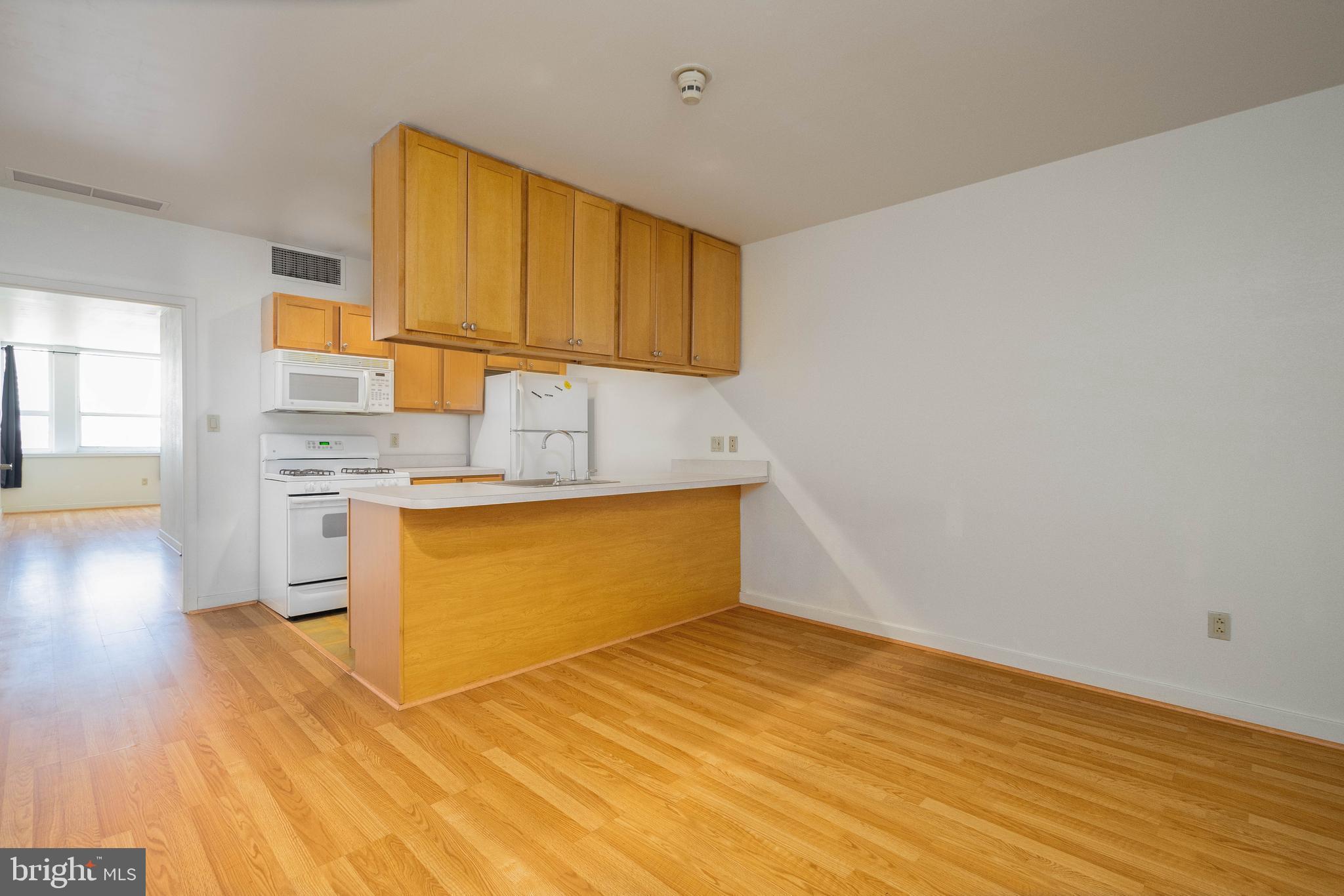 1100 Vine St #415