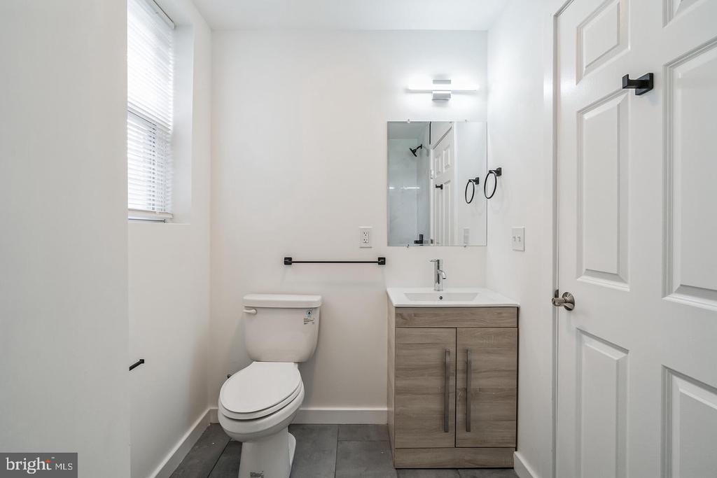 407 S 42ND ST #1F