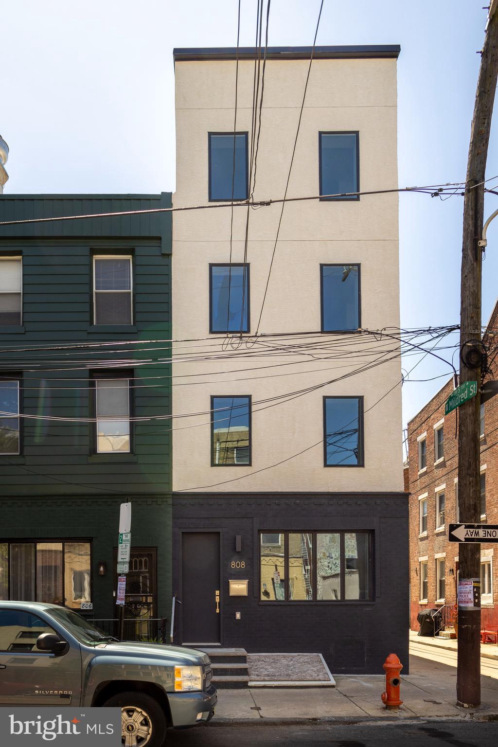 808 Fitzwater St