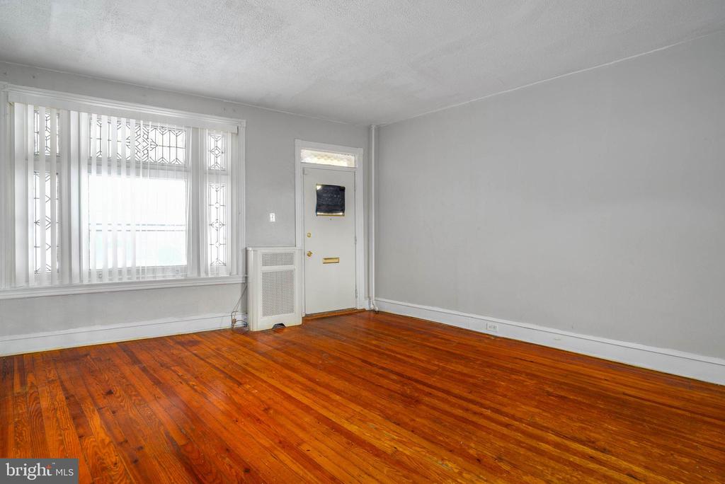 6145 Haverford Ave