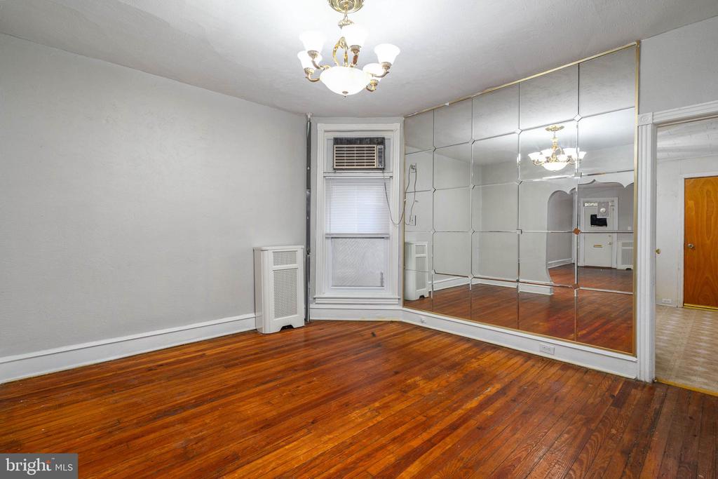 6145 Haverford Ave
