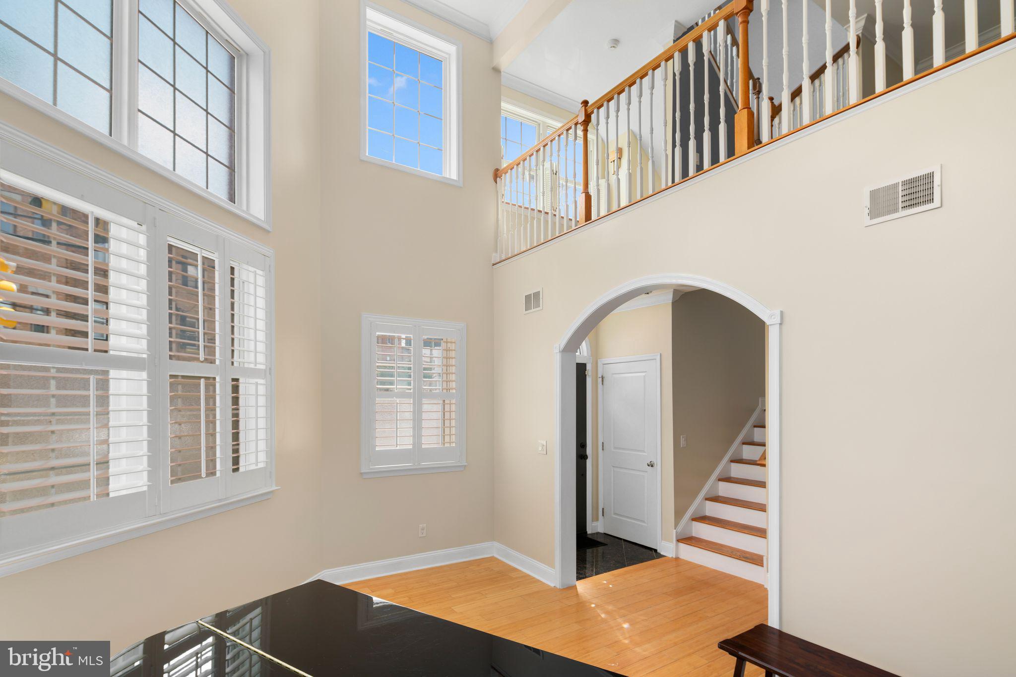 2550 Grays Ferry Ave