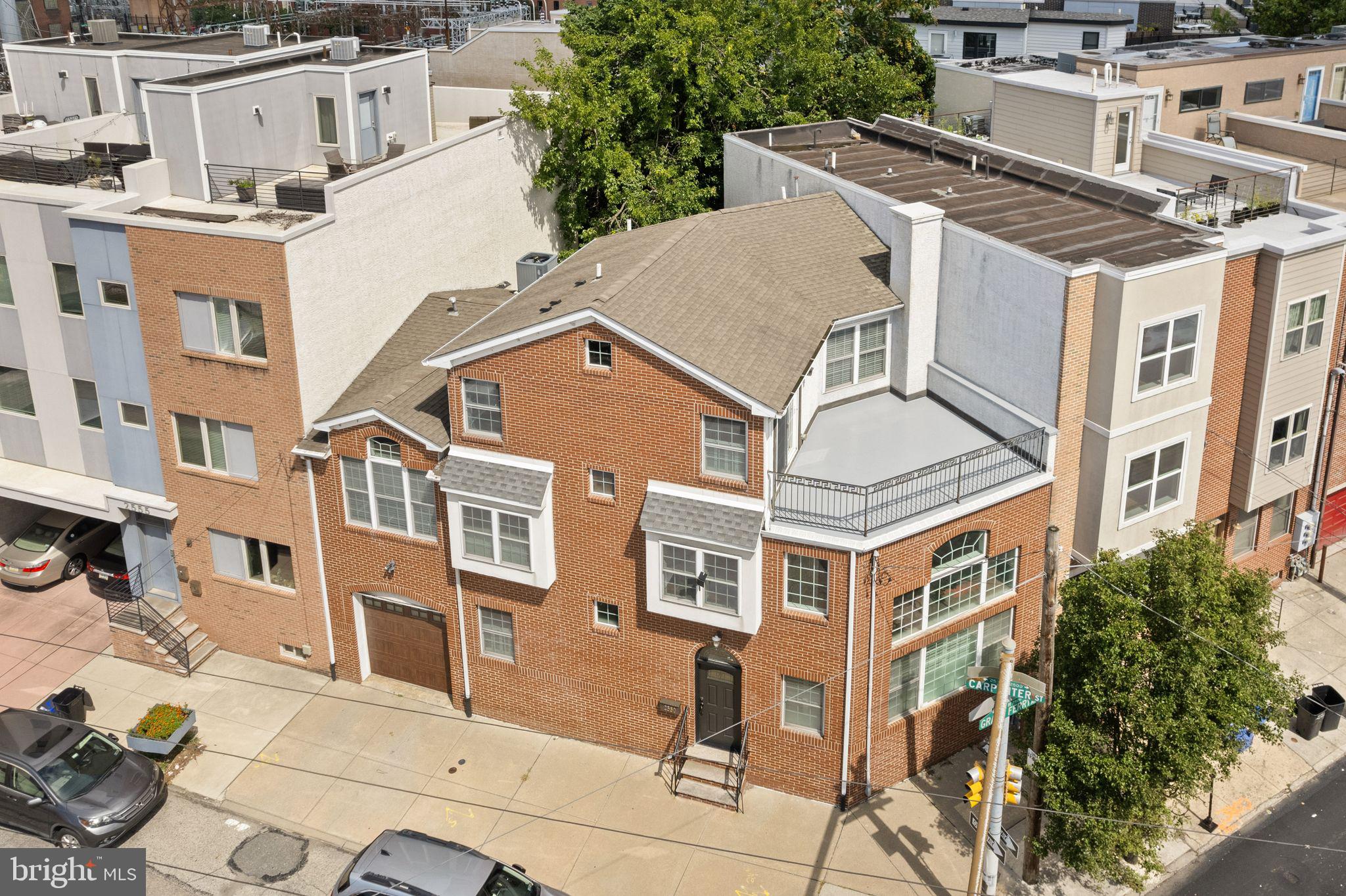 2550 Grays Ferry Ave