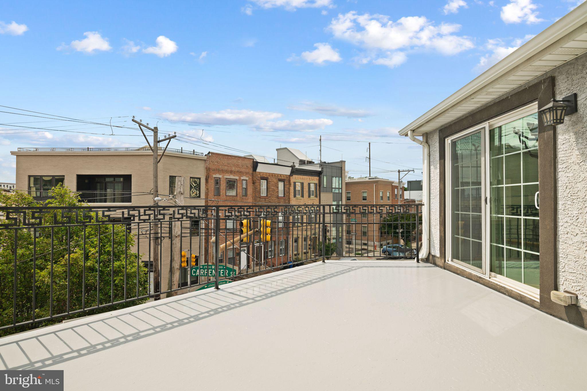 2550 Grays Ferry Ave