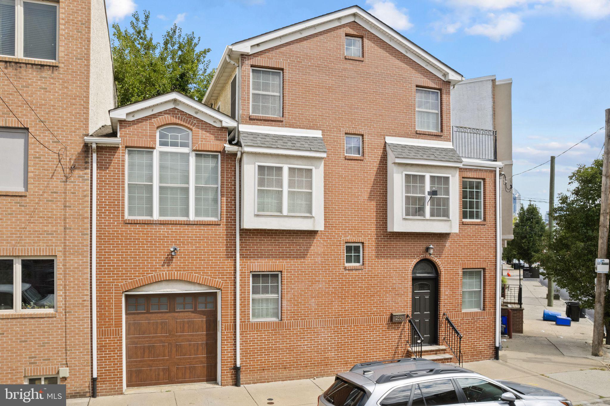 2550 Grays Ferry Ave