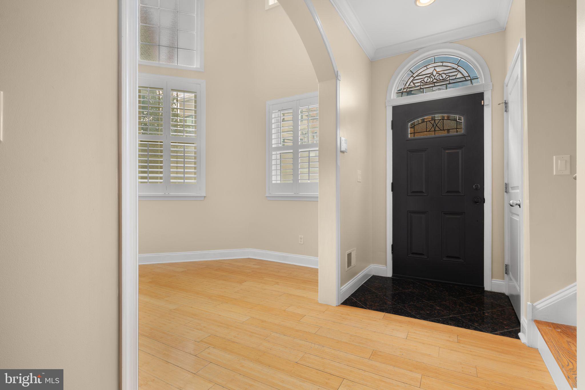 2550 Grays Ferry Ave