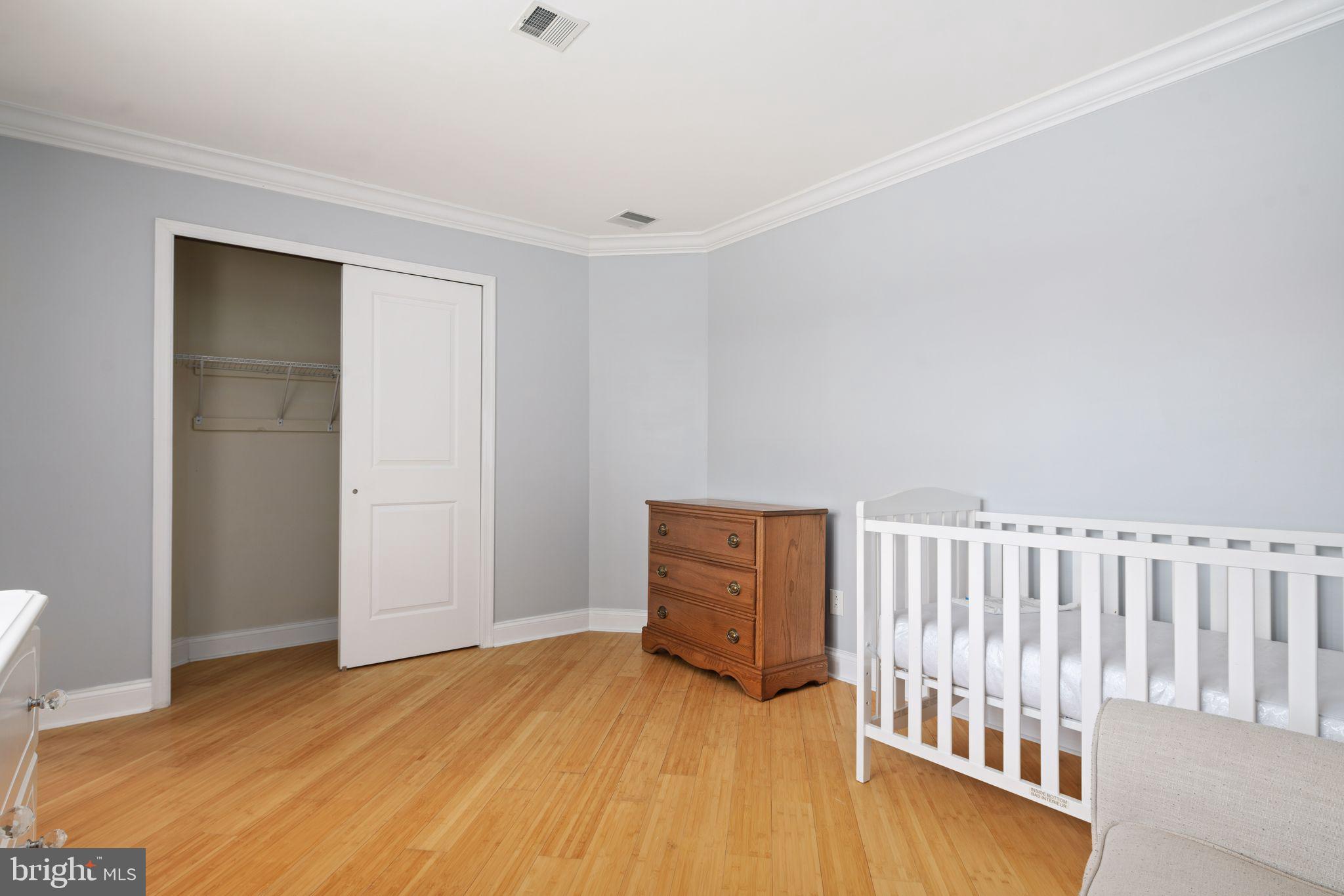 2550 Grays Ferry Ave