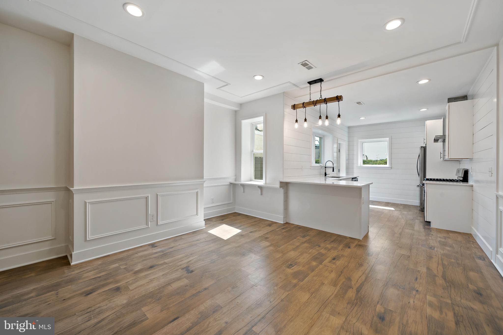 1412 E Susquehanna Ave