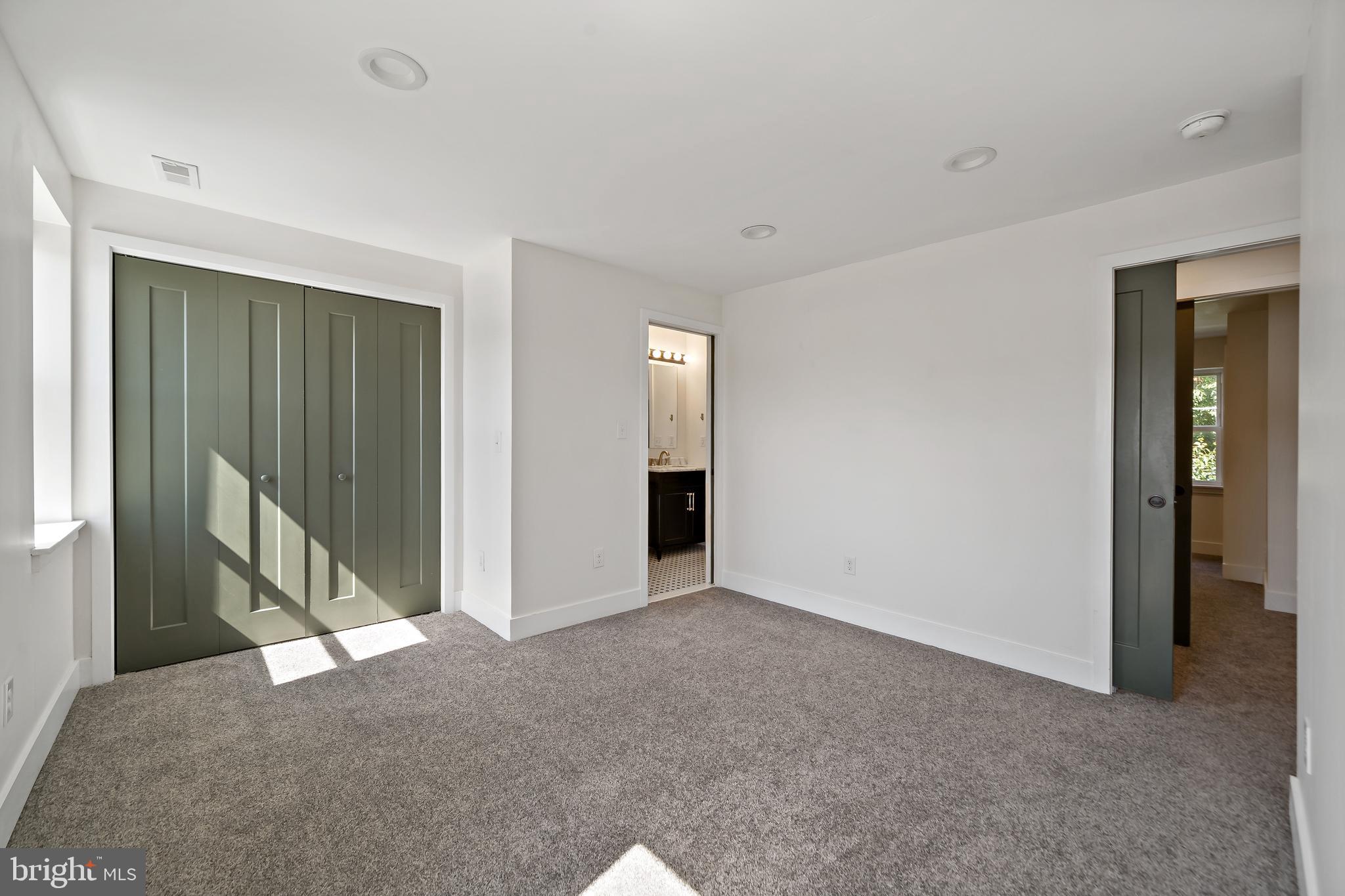 1412 E Susquehanna Ave