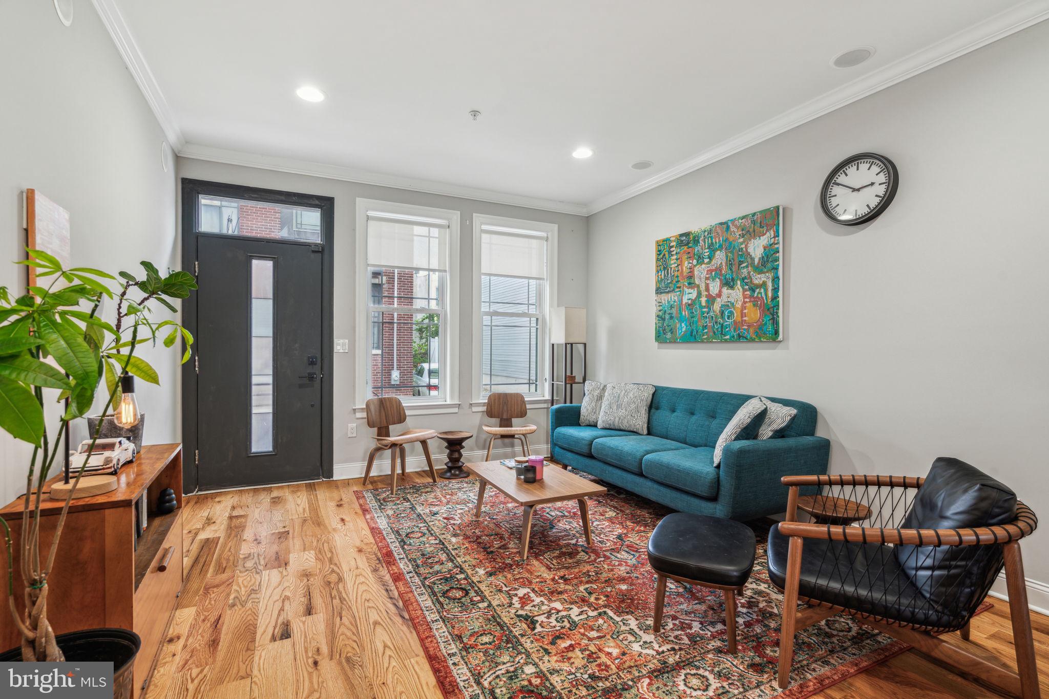 1444 N MYRTLEWOOD ST