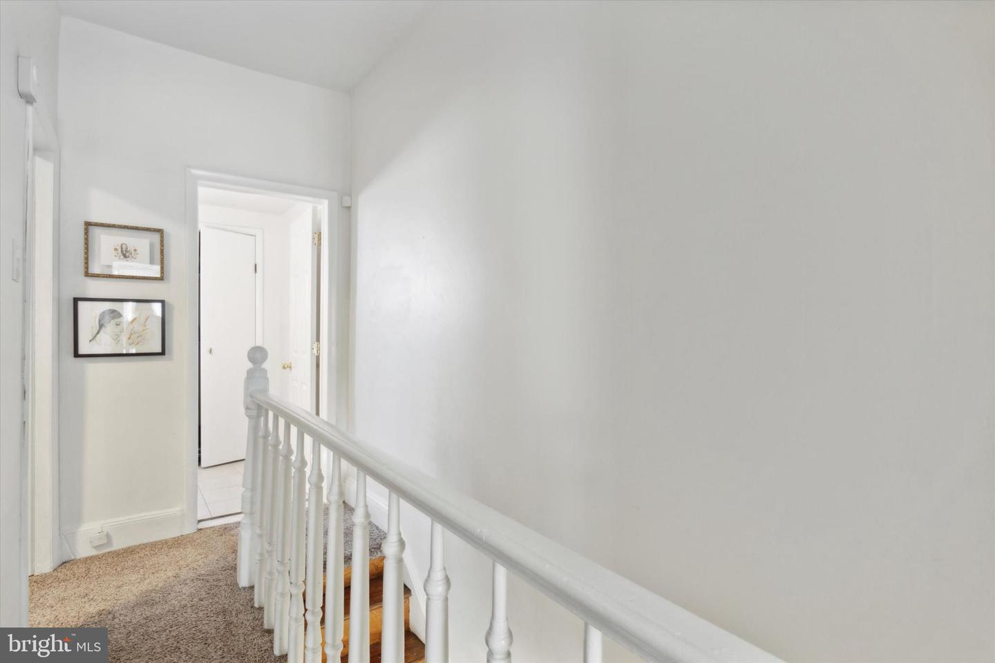 433 Daly St