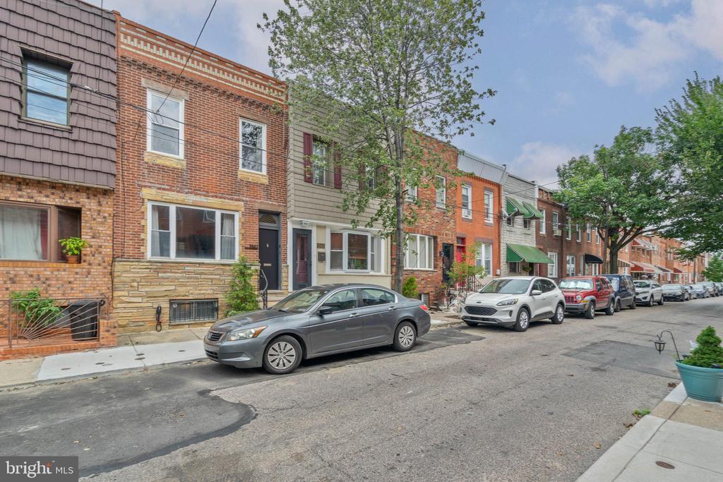 1947 Fitzgerald St