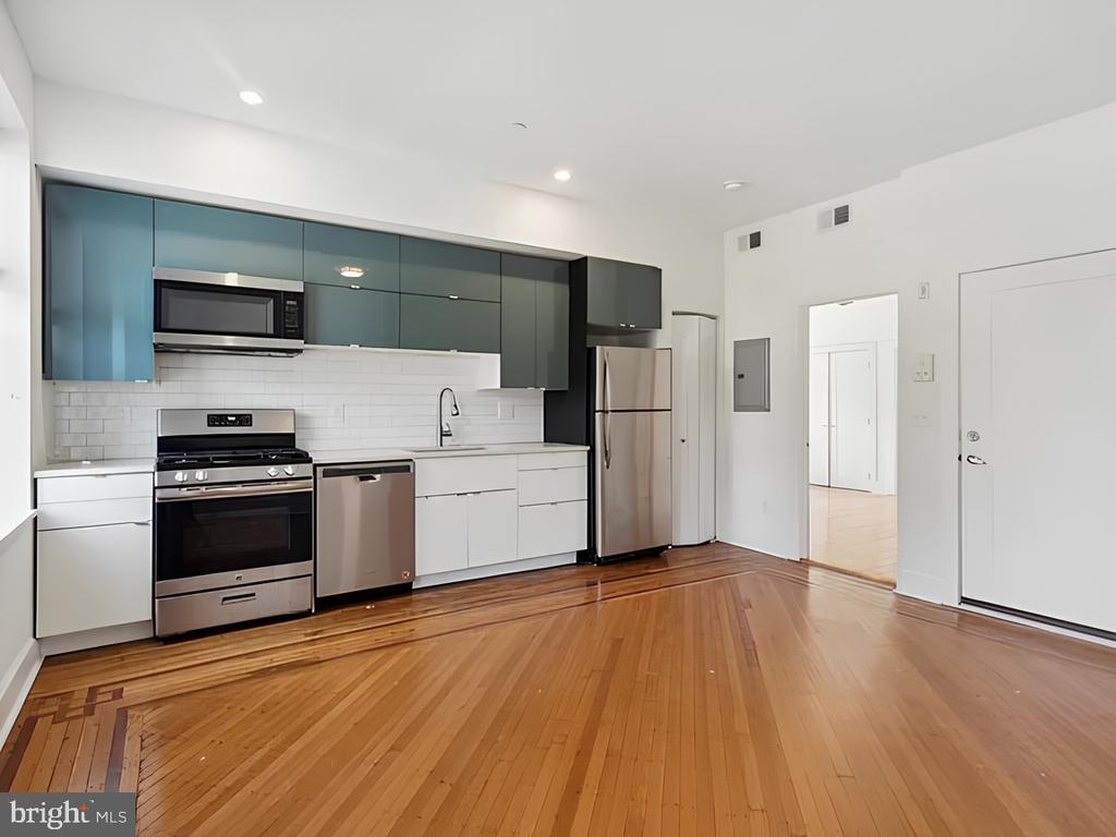 4815 CHESTER AVE #2A