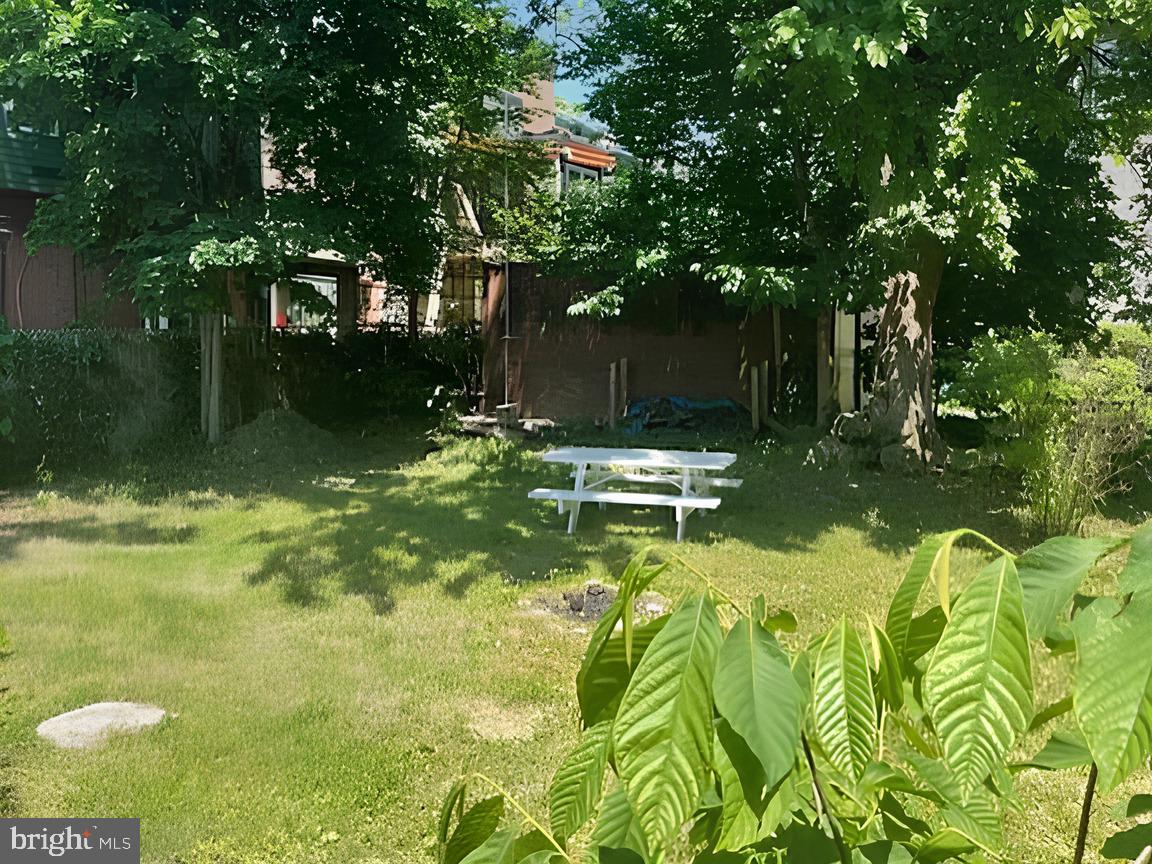 4815 CHESTER AVE #2A