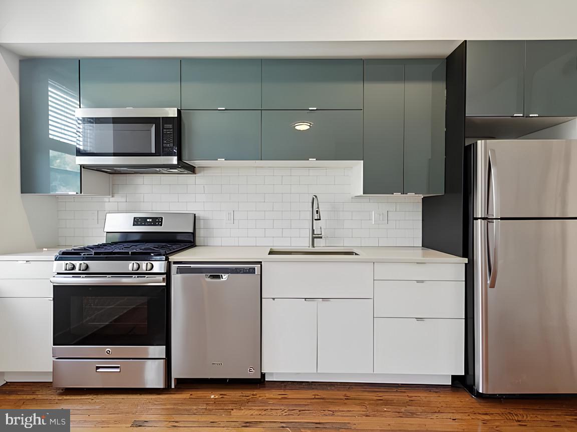4815 CHESTER AVE #2A