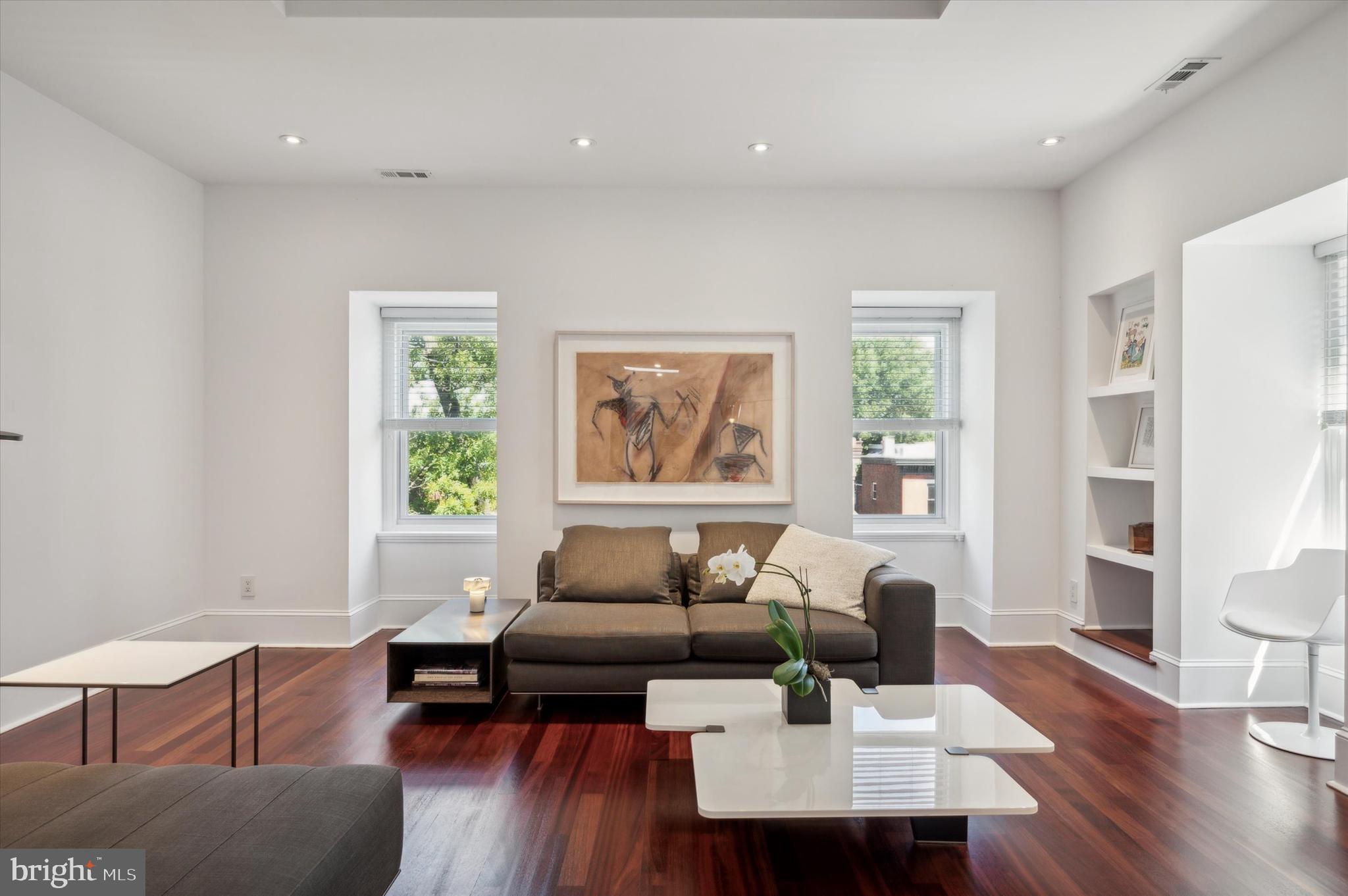 2012 Spring Garden St #Ph