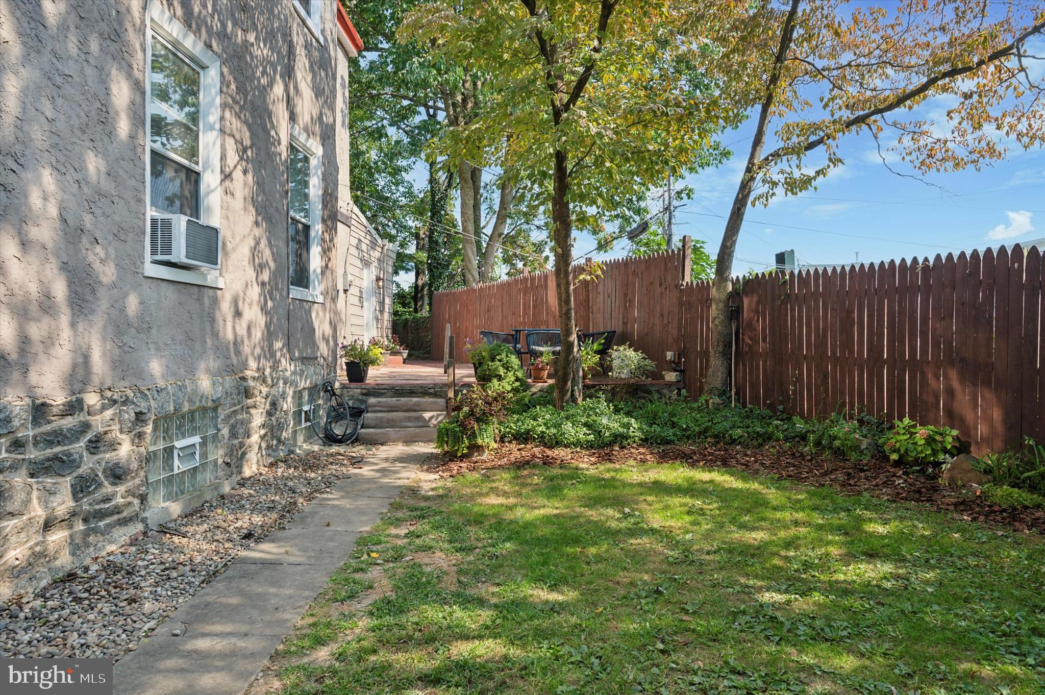 3648 Merrick Rd