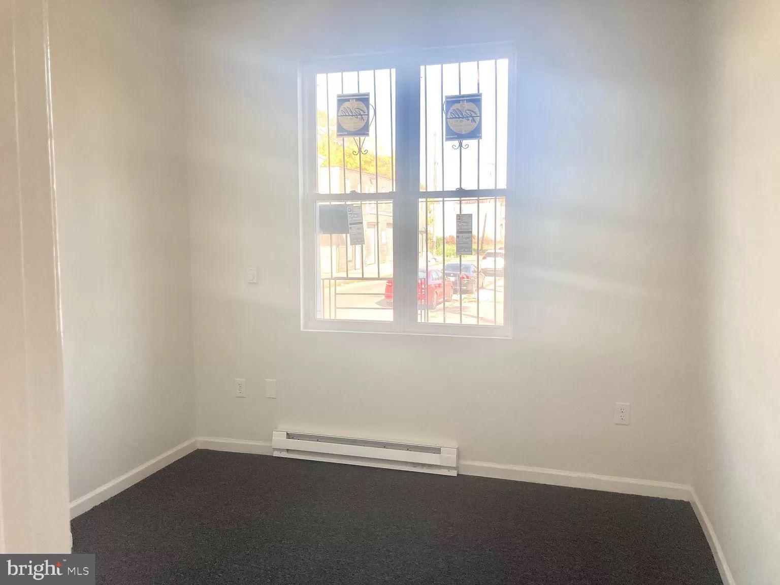 1522 W DAUPHIN ST #1