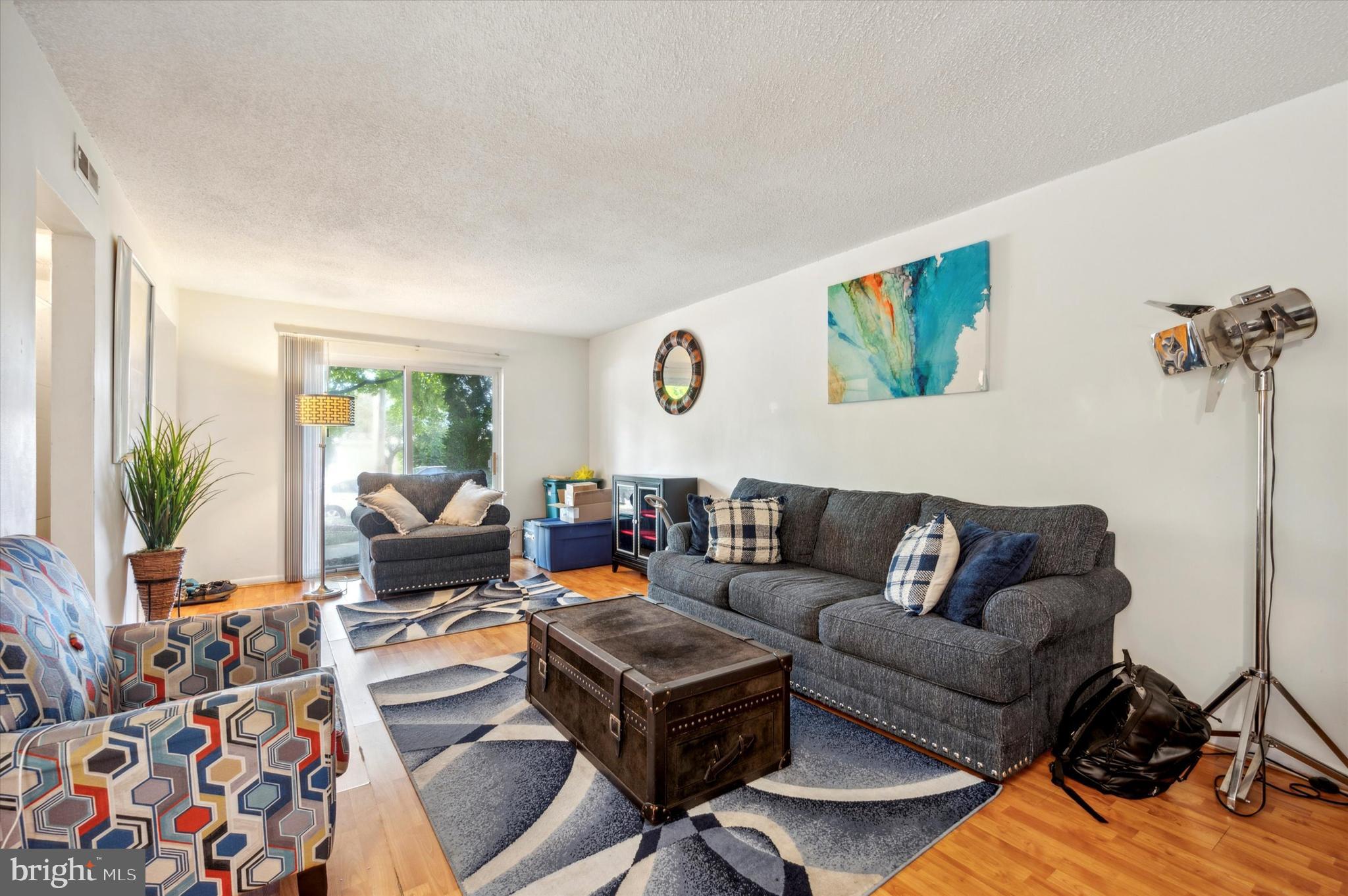 9001 Ridge ##2