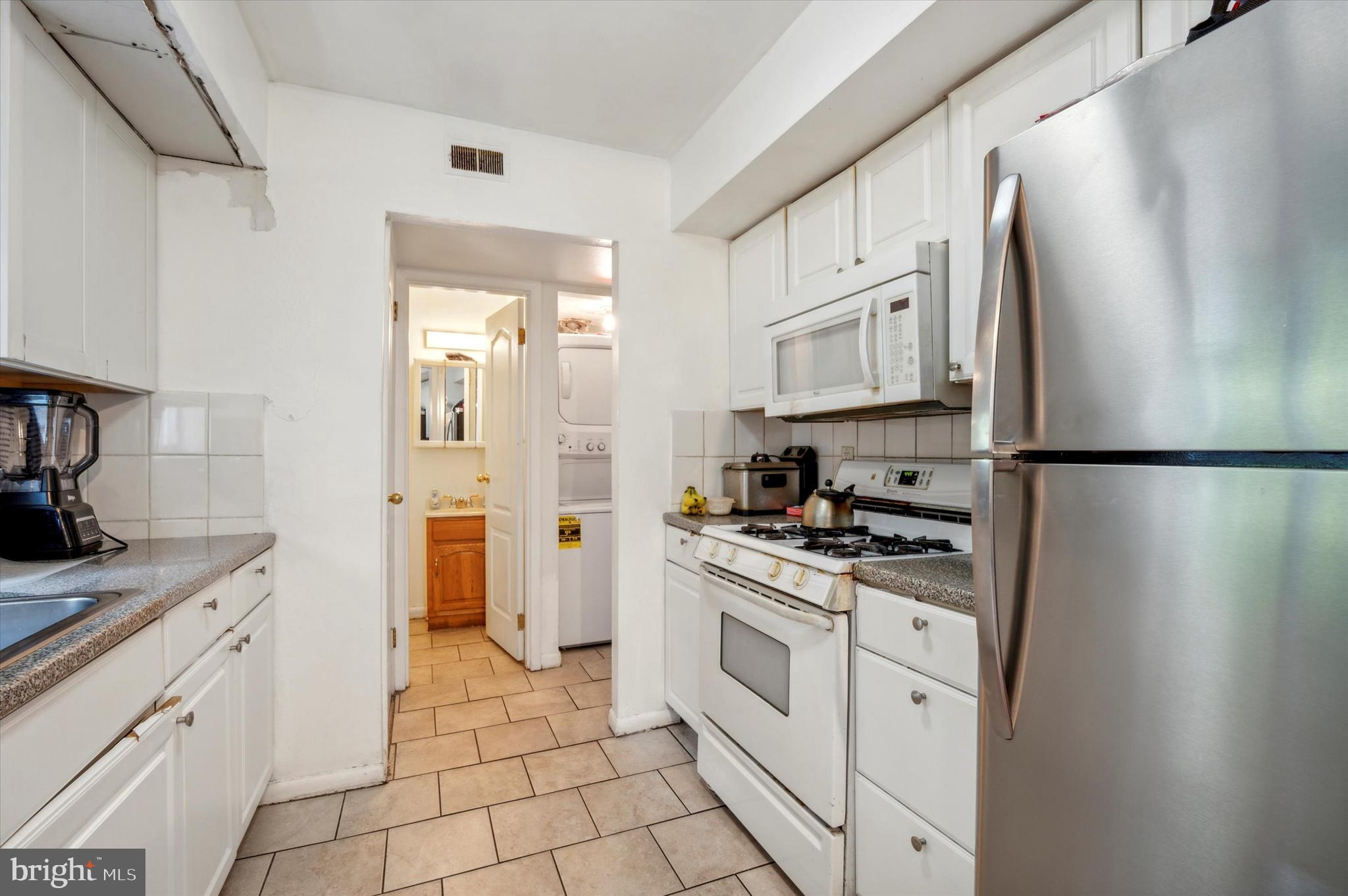 9001 Ridge ##2