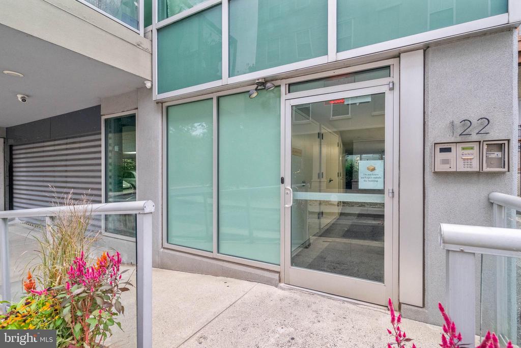 122-30 New St #2b