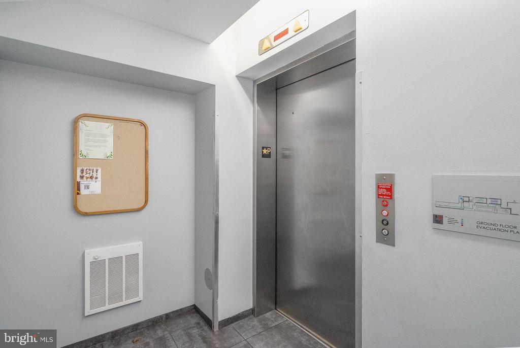 122-30 New St #2b