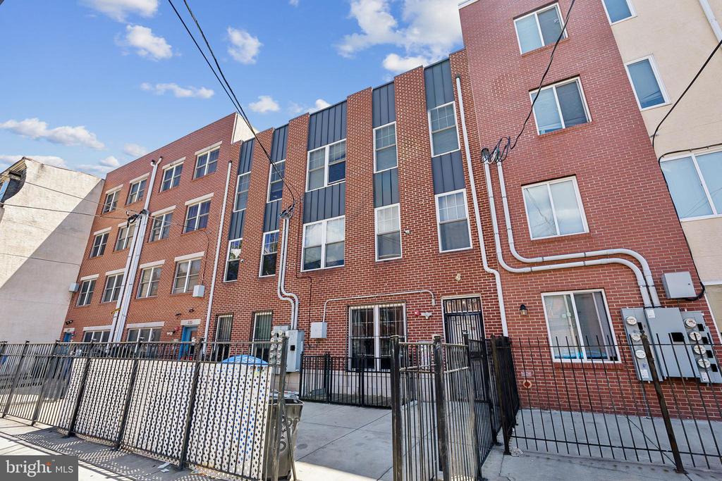 331 N 40TH ST #3B