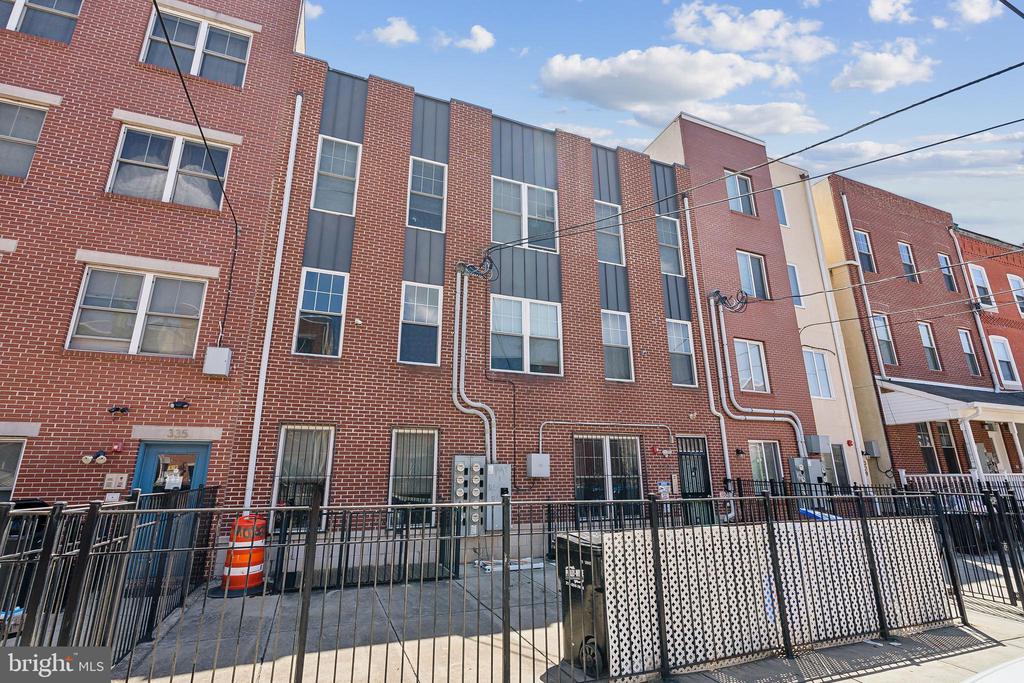331 N 40TH ST #3B