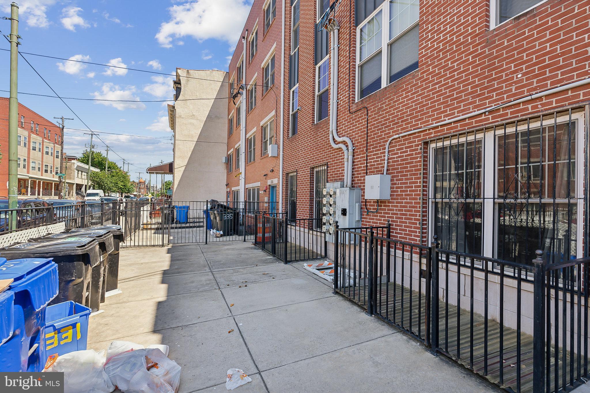 331 N 40TH ST #3B