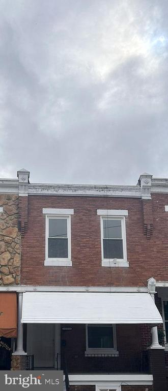 1366 NARRAGANSETT ST