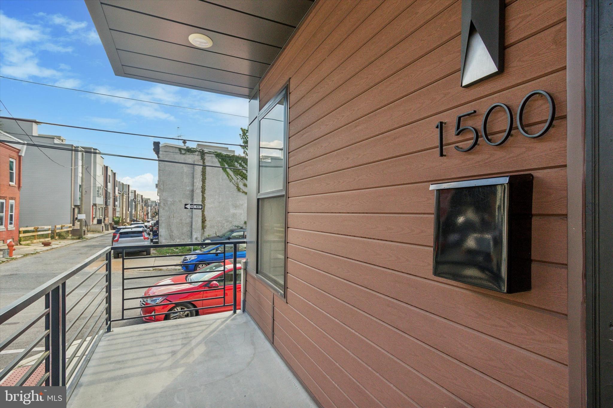 1500 N MYRTLEWOOD ST