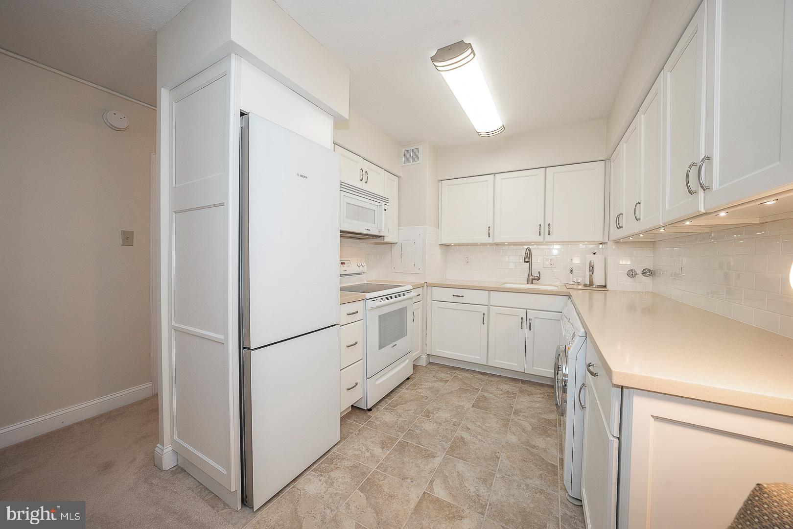 1900-34 John F Kennedy Blvd #805-807