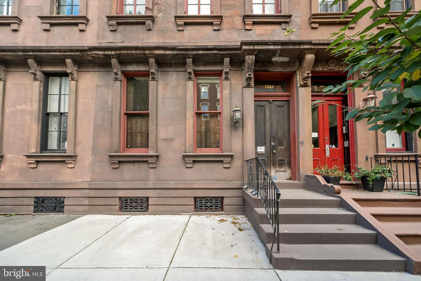 1524 Pine St #4