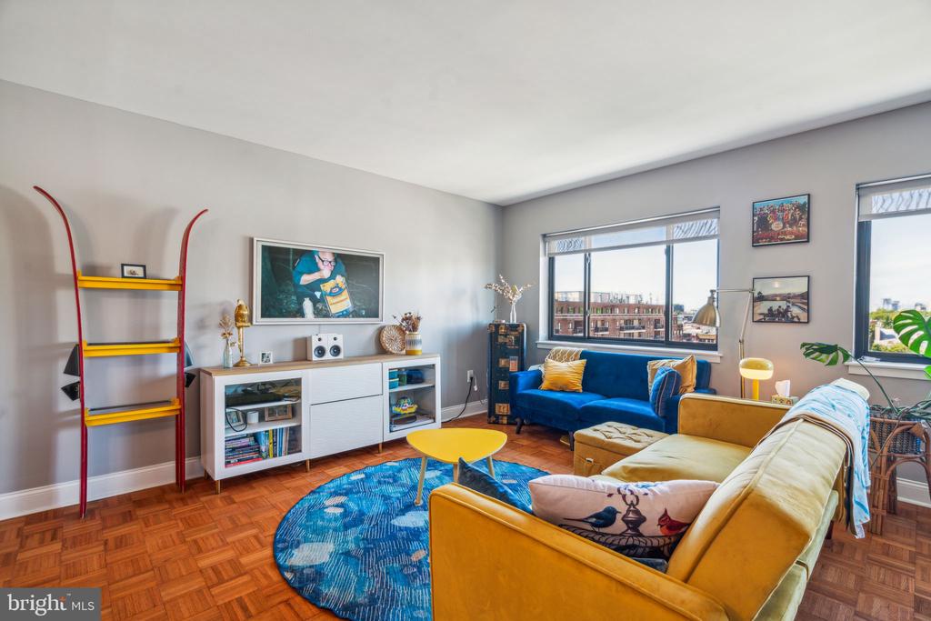 200-10 Lombard St #805