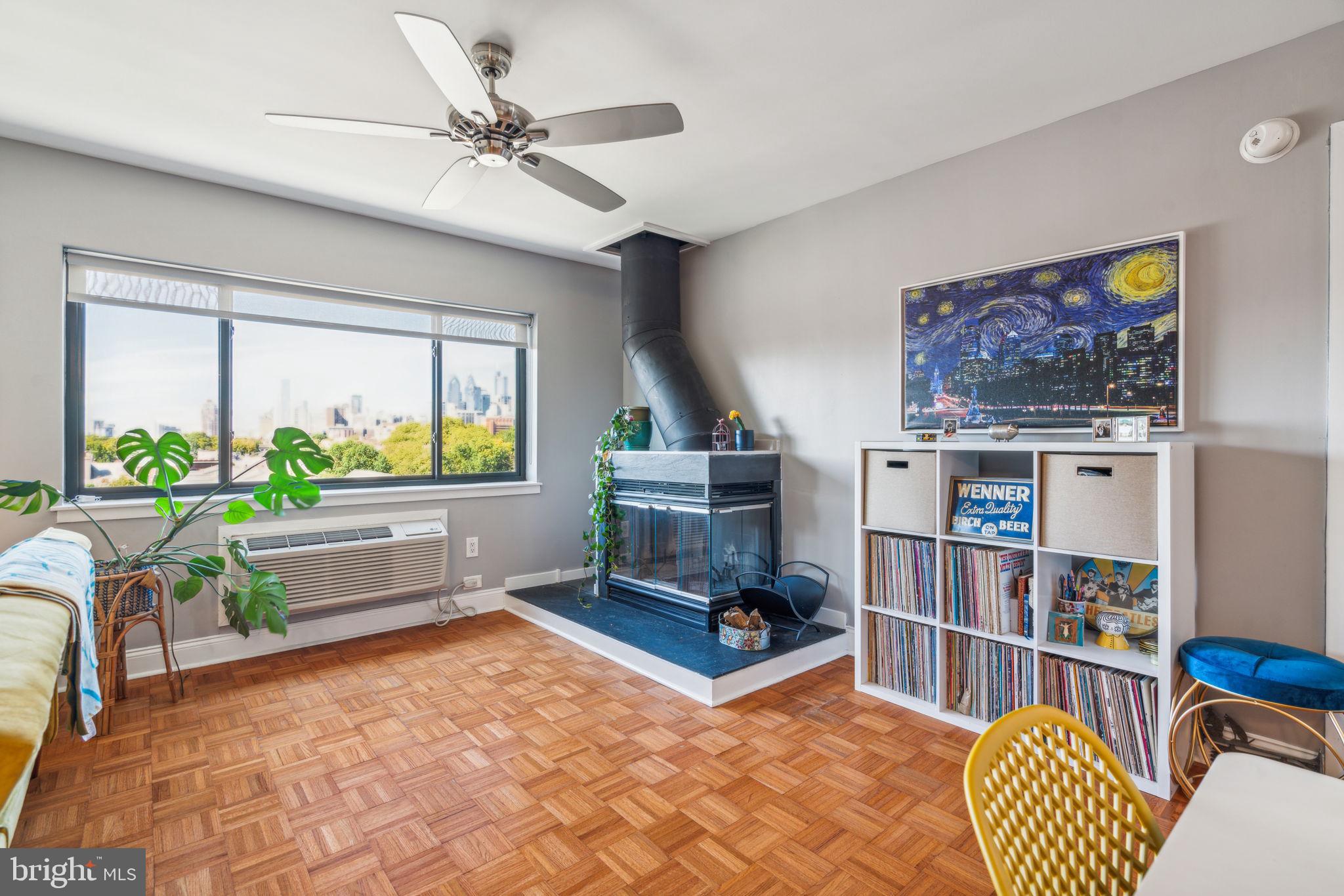 200-10 Lombard St #805