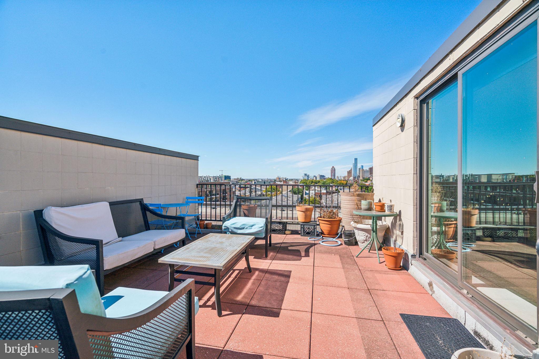 200-10 Lombard St #805