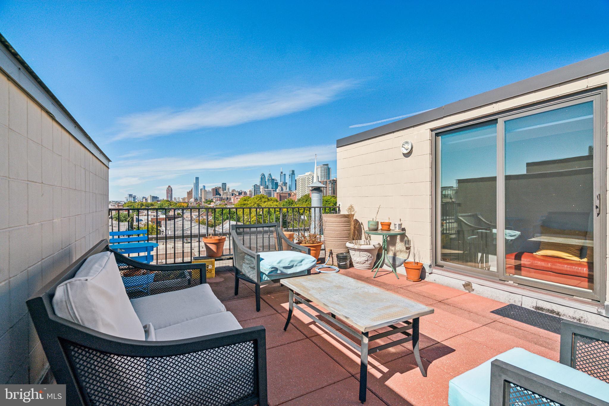 200-10 Lombard St #805