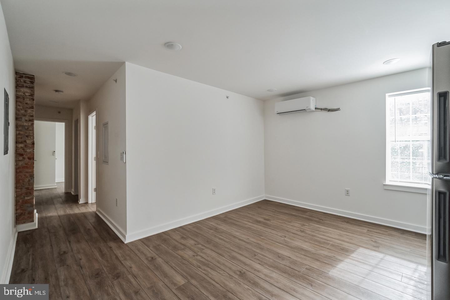 407 S 42ND ST #1F