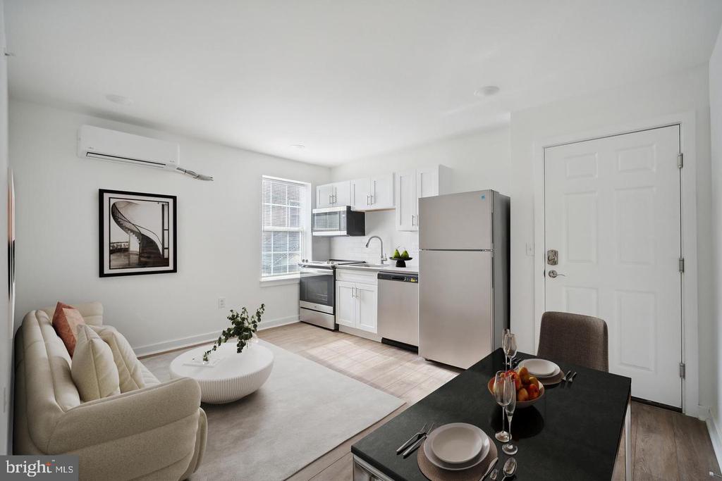 407 S 42ND ST #1F