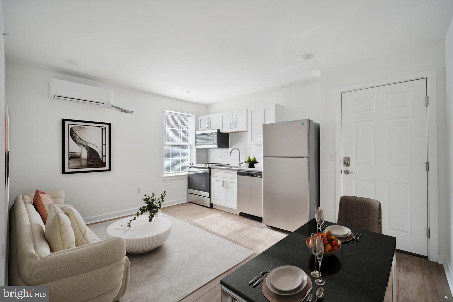 407 S 42ND ST #1F