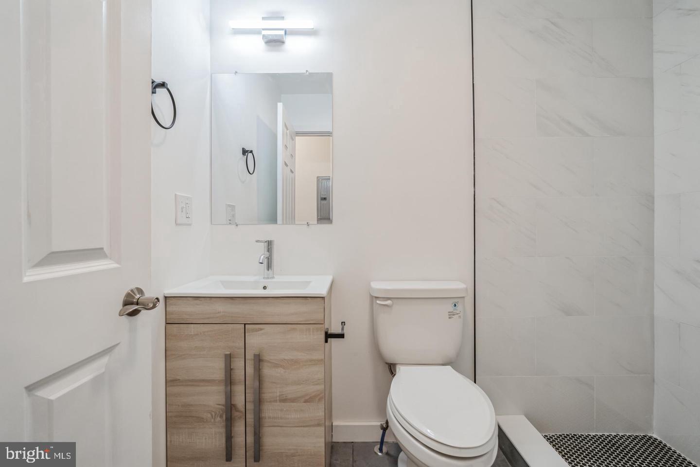 407 S 42ND ST #1F