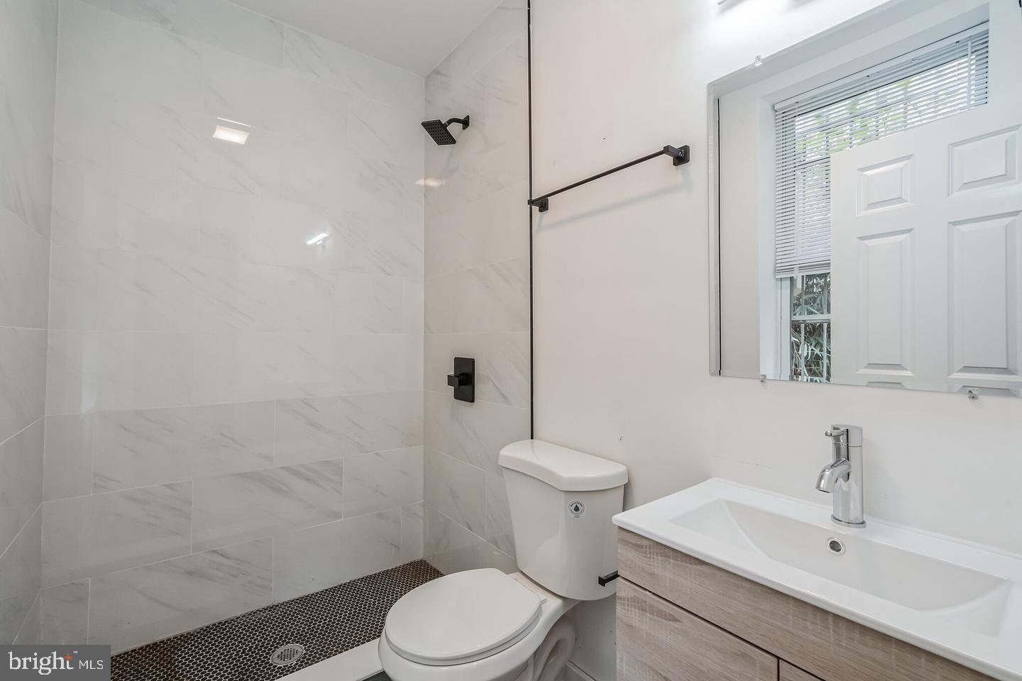 407 S 42ND ST #1F