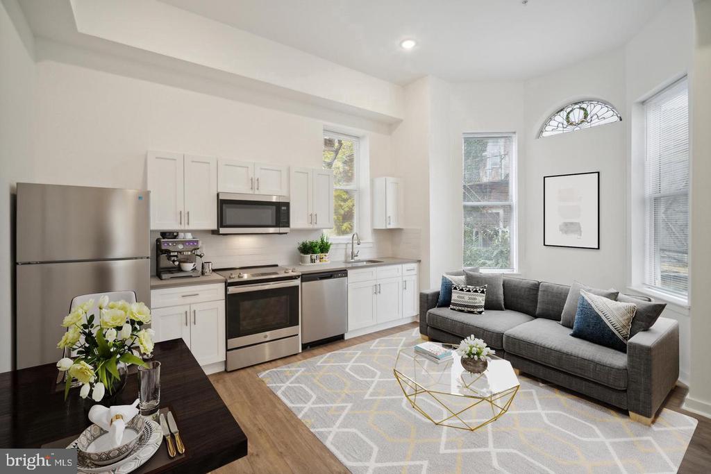 407 S 42ND ST #1F