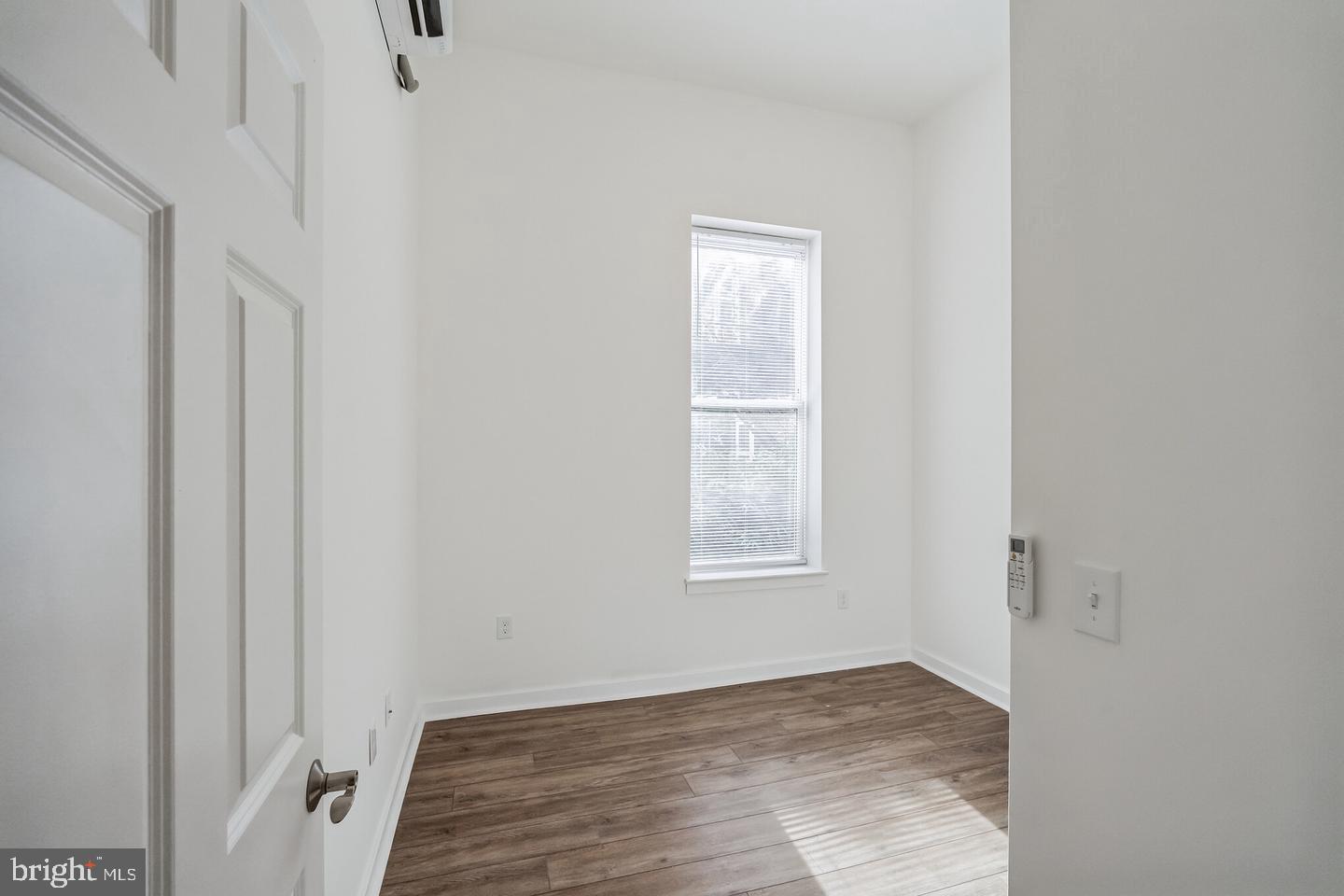 407 S 42ND ST #1F