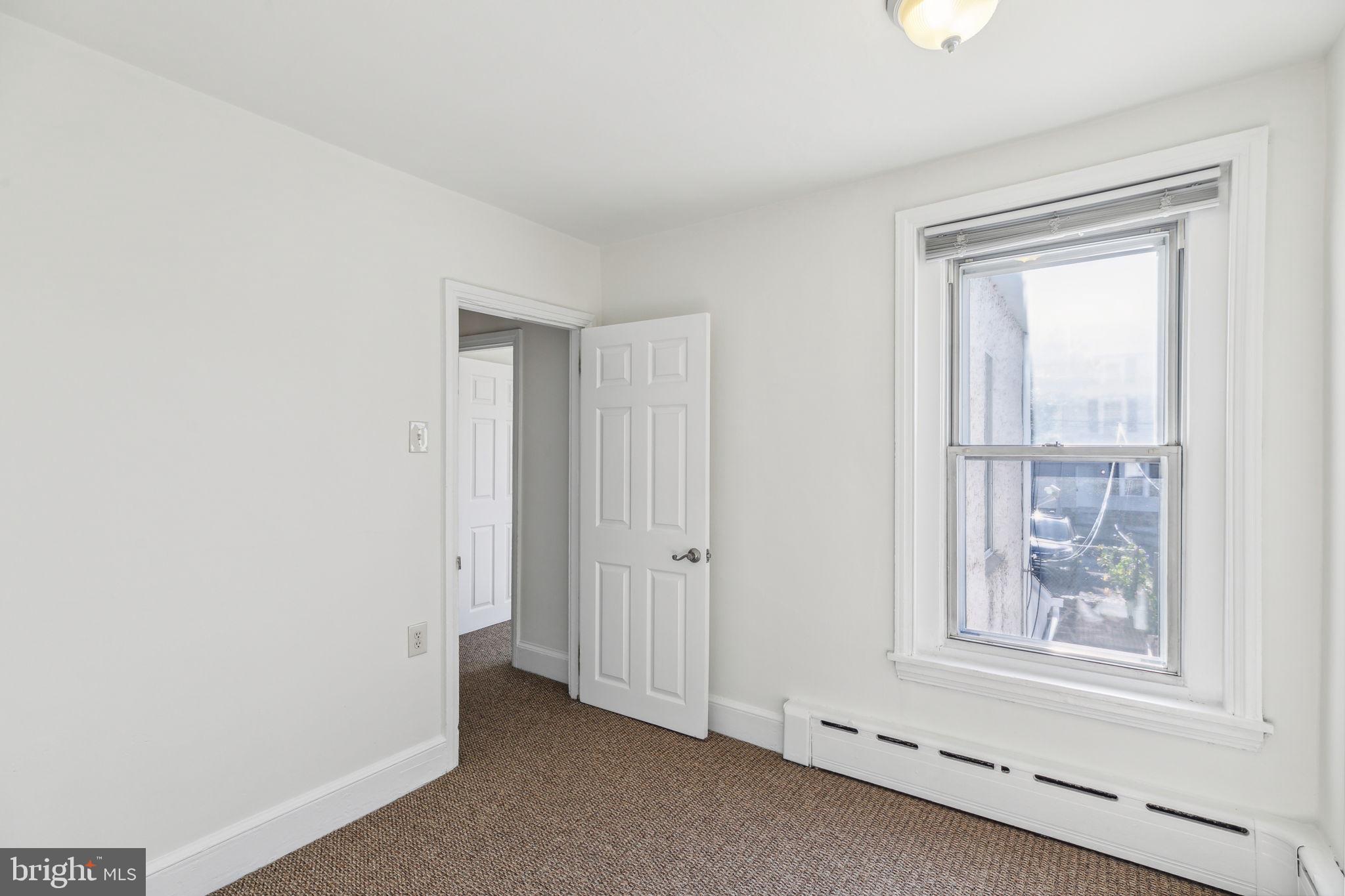 129 Davis St