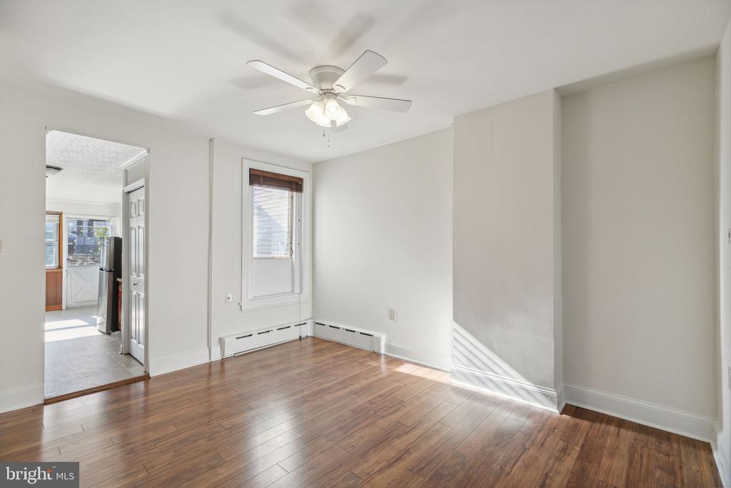 129 Davis St
