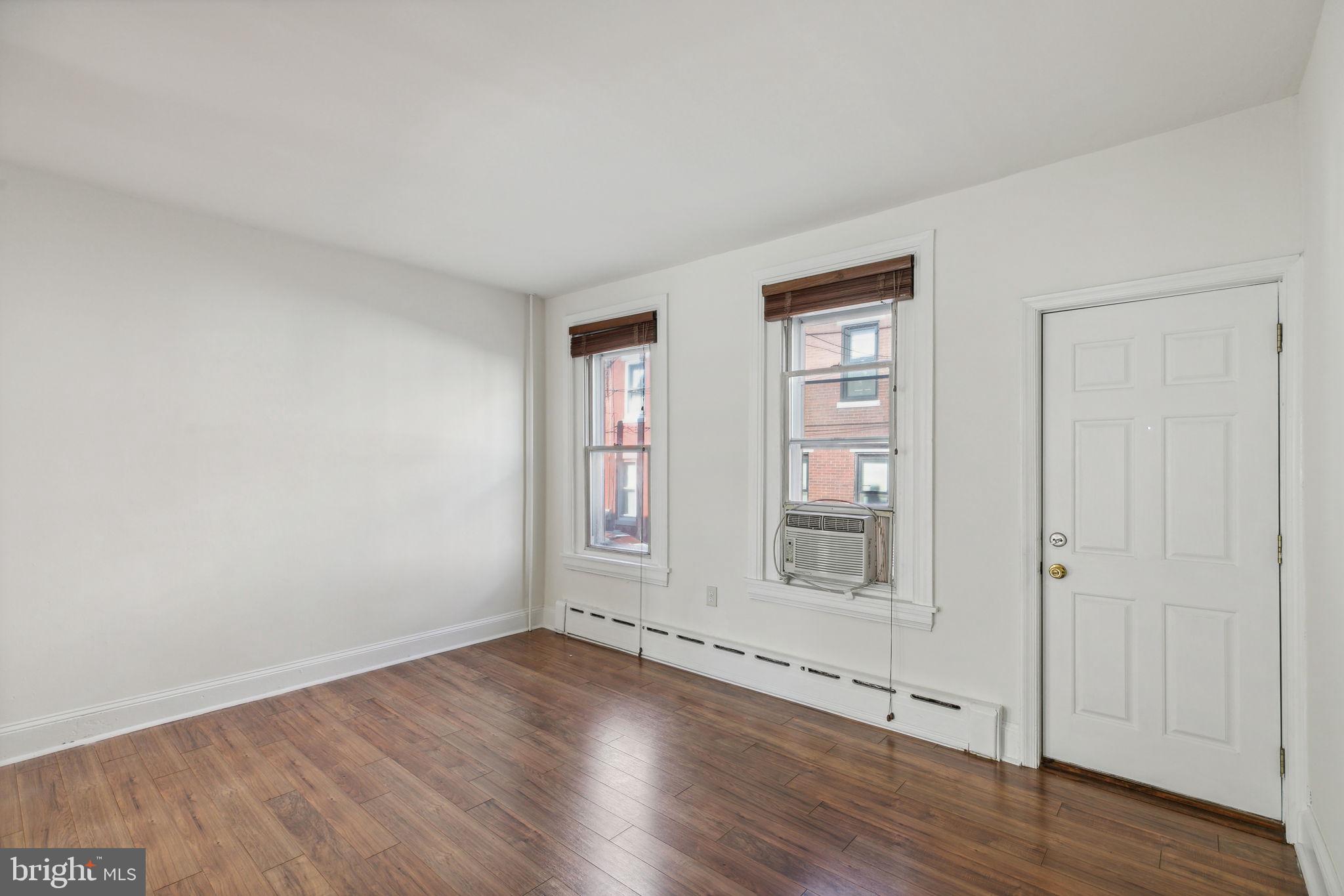 129 Davis St
